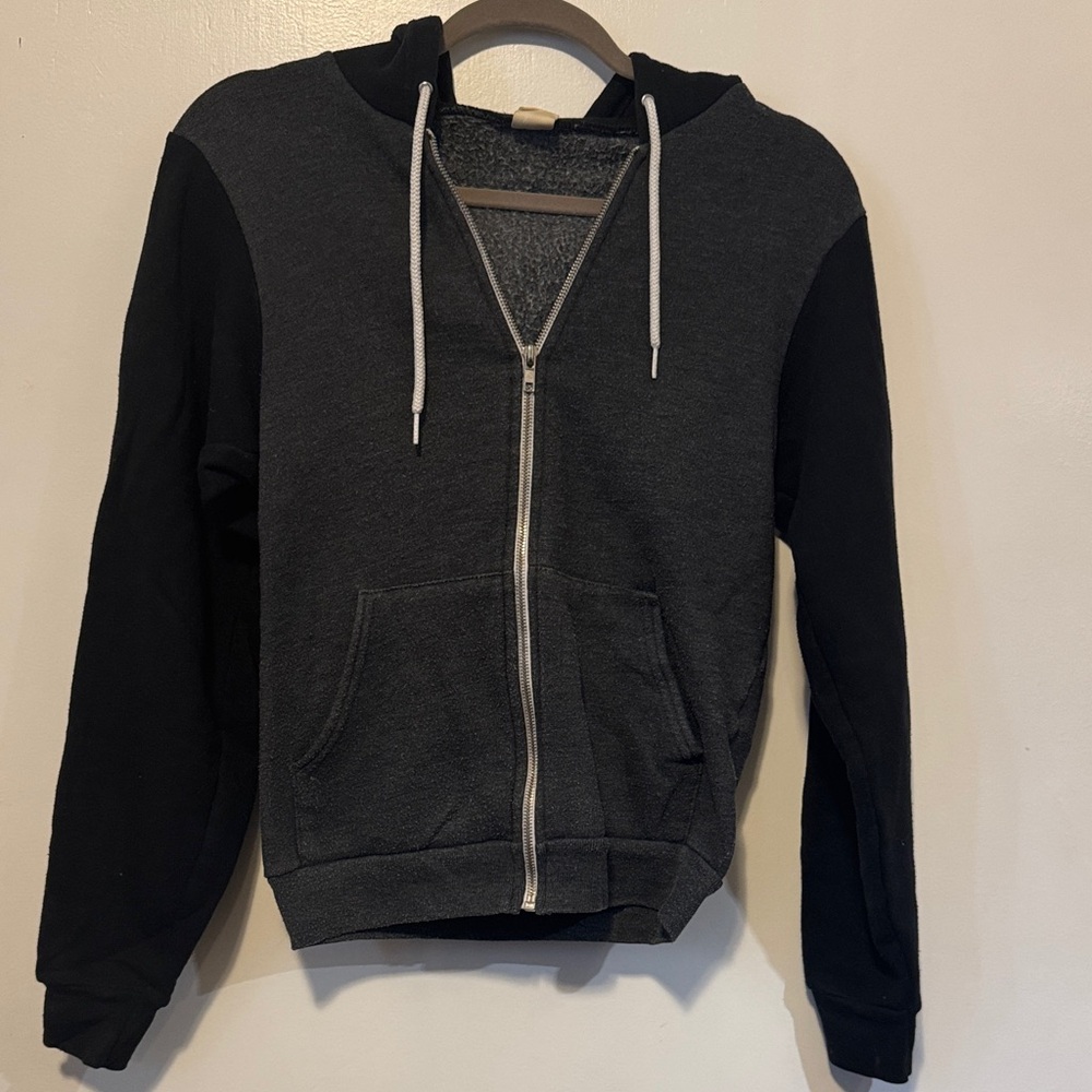 ❤️ 2/$20 American Apparel Black and Gray Zip-Up Hoodie